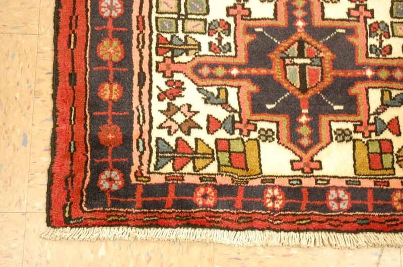 NATURAL WOOL Old Oriental Rugs,Hand Woven,knotted size Approximately2'10" × 6'1" gallery