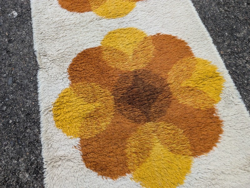 Vintage Carpet Rug Shag 135 X 65 70s Space Age Op Art Retro Bridge N22 gallery