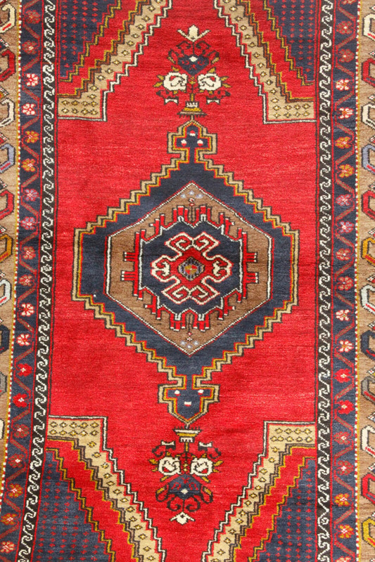 Exquisite 1900-1939's Multi-Colored Wool Pile Area Rug 4'3"×8' gallery