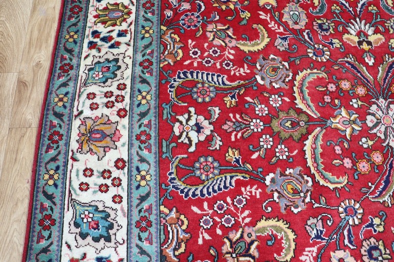 Fine Oriental Carpet 320x223cm (10’6” x 7’4”) Hand Knotted Wool Red Floral gallery