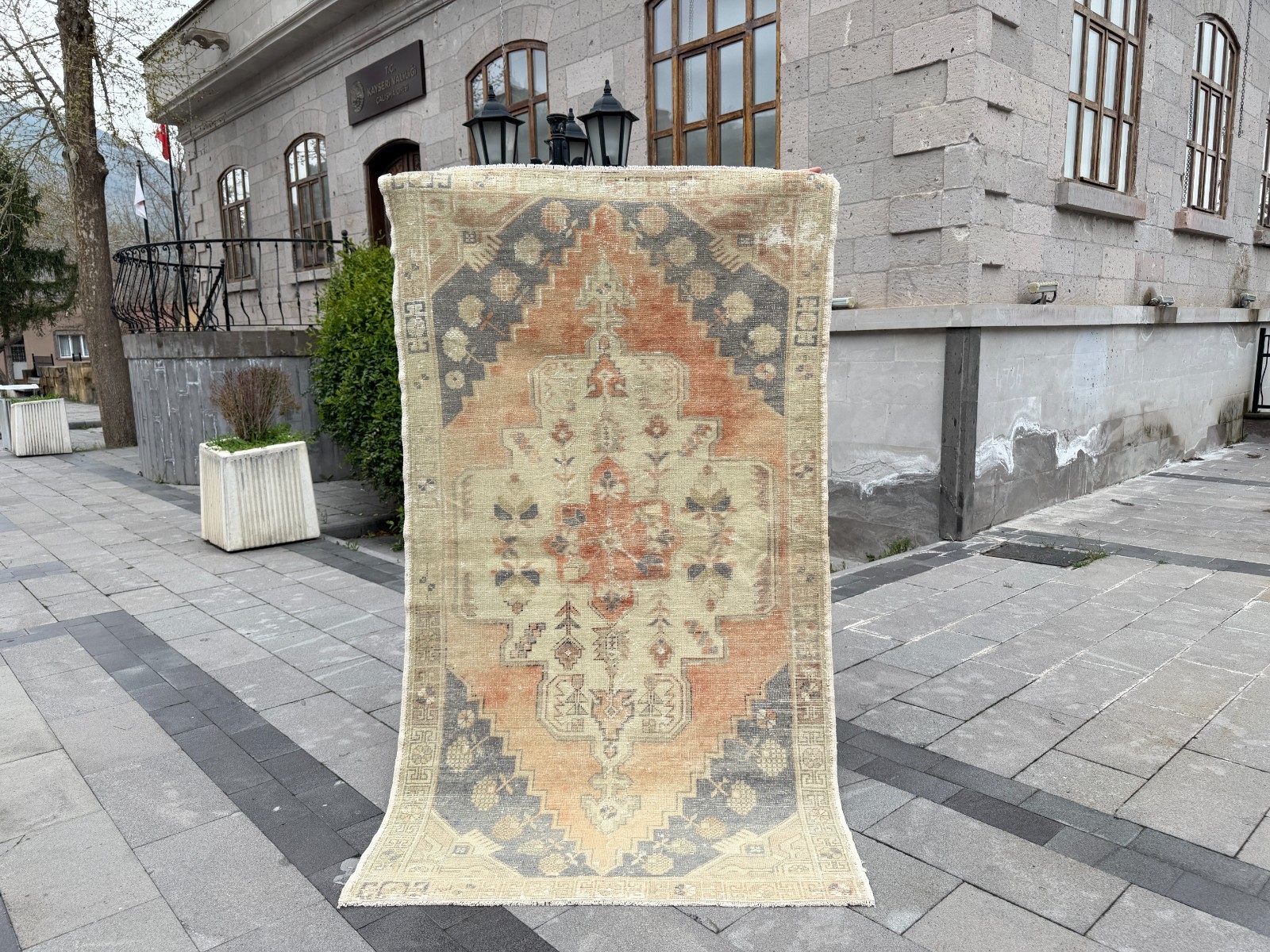 Vintage Oushak Rug 4.7x7.9 ft Hand-Knotted Turkish Wool Area Rug gallery