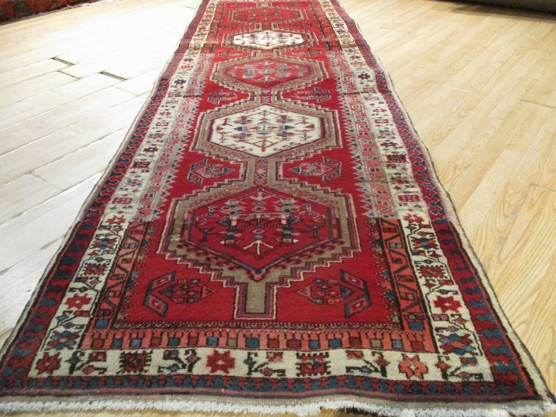 ESTATE 10 FEET RUNNER CIRCA 1950 VEGETABLE DYE HANDMADE-KNOTTED WOOL RUG 582823 gallery