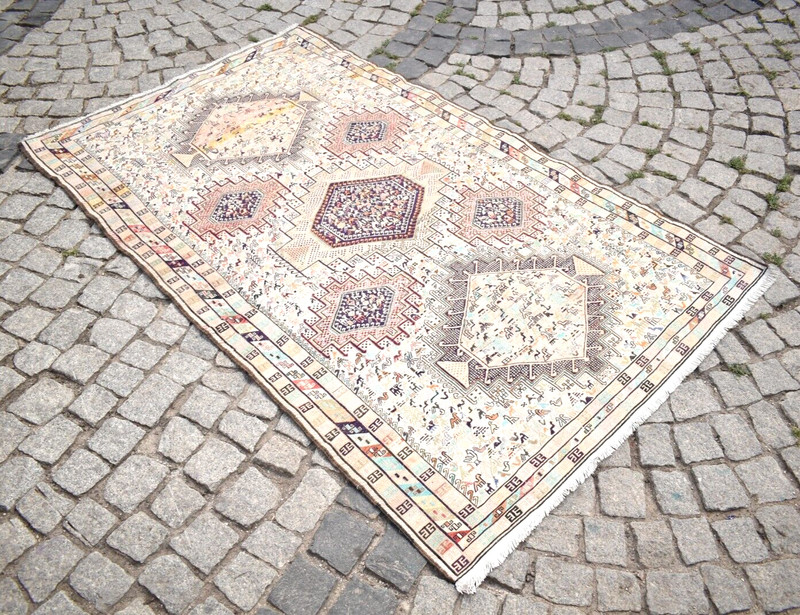 Vintage Caucasian Rug 47'' x 78'' Fine Quality Animal Design Silk Soumak Rug gallery