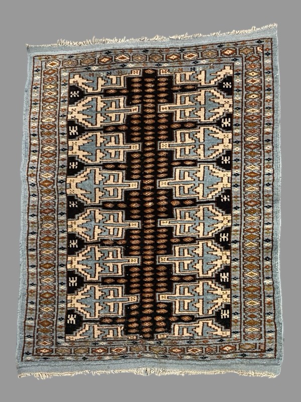Vintage Antique Hand Knotted Oriental Scatter Throw Rug 25" x 32" gallery
