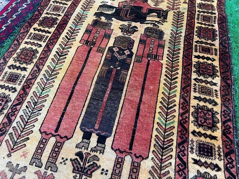 COLLECTORS' ITEM Vintage Portriat With Pictorial Tribal Belouch Wall Hang Carpet gallery