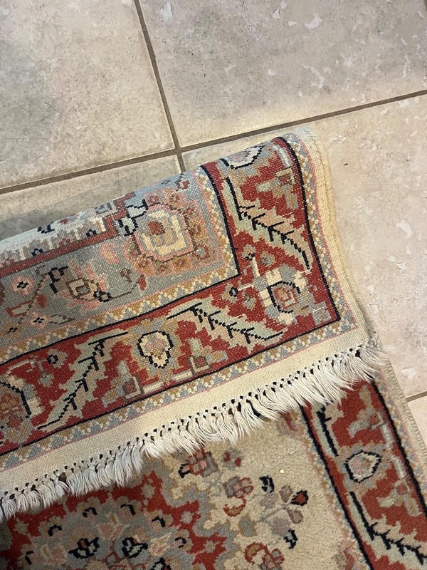 Oriental Rug from India 4' x 2 1/2' gallery