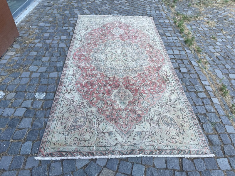 Turkish Vintage Rug, Handmade Wool Rug, Bohemian Large Rug, 8,2 x 9,9 ft gallery