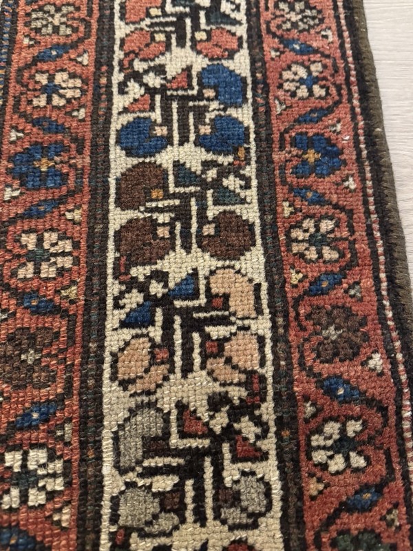 Antique 1920s Malayer Oriental Rug 4x6 | Ivory Field Navy Geometric Medallion gallery