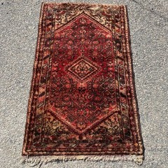 Vintage Rug 2′ 5 x 4′ 1 Red Small Hand Knotted Oriental Rug