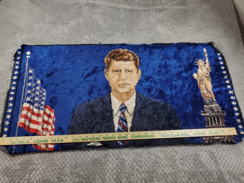 Vintage JFK President John F Kennedy Wall Hanging Felt Tapestry Rug 36 inch gallery