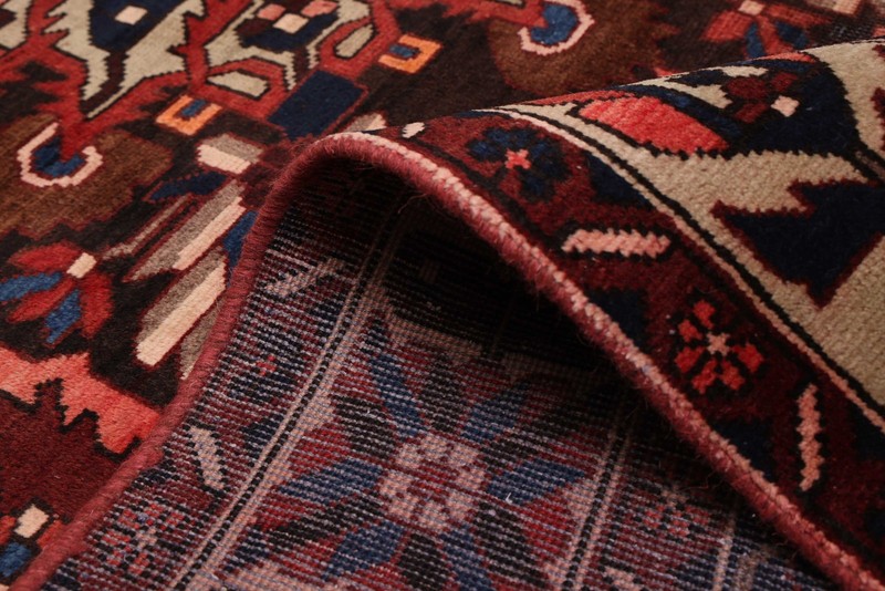 Vintage 6'7" x 9'11" Traditional Hand Knotted Vegetable Dye Wool Area Rug gallery