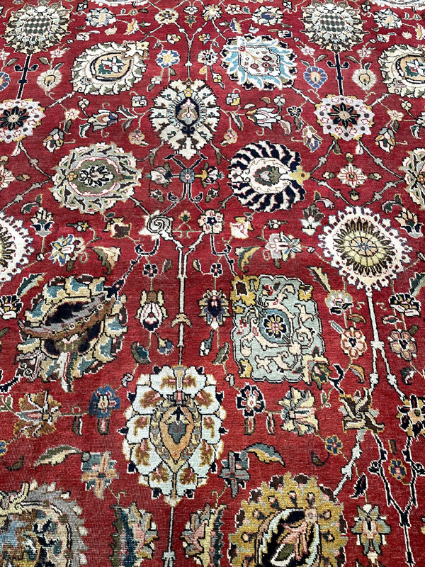 Antique Oriental Hand-Knotted Wool Area Rug Red/Ivory/Green/Black 10'8" x 17'9" gallery