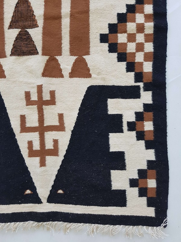 Vintage Hand Made Bulgaria Pictorial Flat Weave Kilim 141x74cm gallery