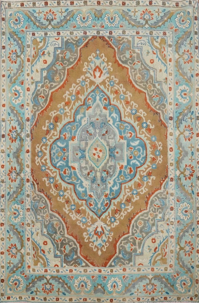 Over-dyed Traditional Style Vintage Wool Rug 5x6 ft Hand-knotted Wool Carpet