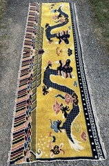 ANTIQUE CHINESE NINXIA, PILLAR RUG 3’ 8” X 11’ 8”