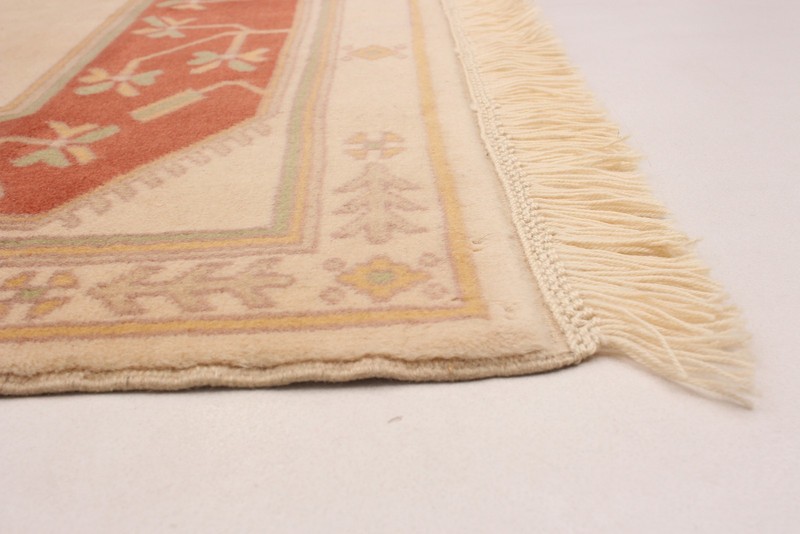 Vintage 4'0" x 6'6" Traditional Hand Knotted Vegetable Dye Wool Area Rug gallery