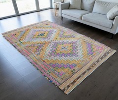 Handwoven Brocaded Turkish Kilim, Embroidered Rug, Vintage Cicim 6×10 ft Approx