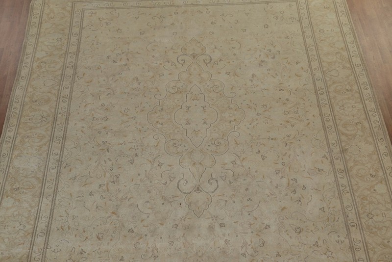 Muted Semi-Antique Traditional Area Rug 10x13 Evenly Low Pile Hand-knotted Wool gallery
