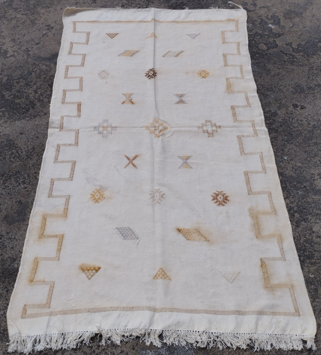 Vintage Handmade Moroccan Tribal Wool Kilim Rug 180x104 cm gallery
