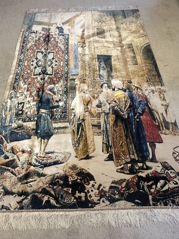 Bazaar-e-Farsh(Rugs Bazaar). Silk Persian carpet gallery