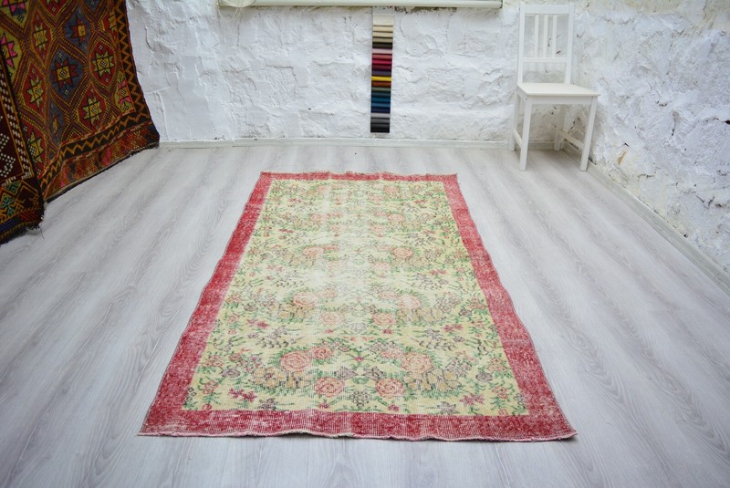 Red Beige Handmade Floral Rug, 3.5x6.5ft, Vintage Turkish Bordered Oushak Rug, gallery