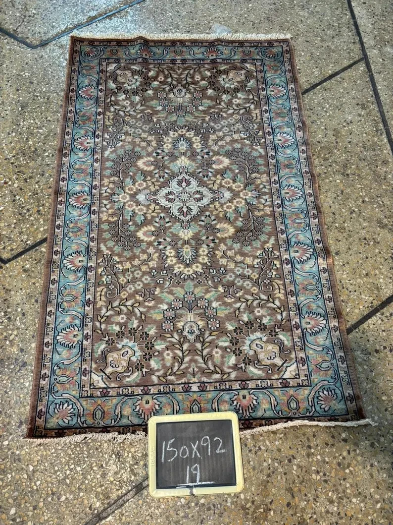 COLLECTORS ITEM Vintage Stunning Natural Silk Fine Quality Turkish Hereke Carpet gallery