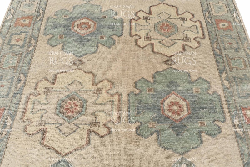 Handwoven Floral Medallion Rug – Geometric Border, 8x10 ft gallery