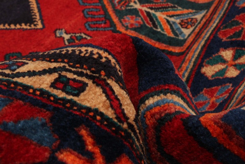 Vintage 4'2" x 7'10" Traditional Hand Knotted Vegetable Dye Wool Area Rug gallery