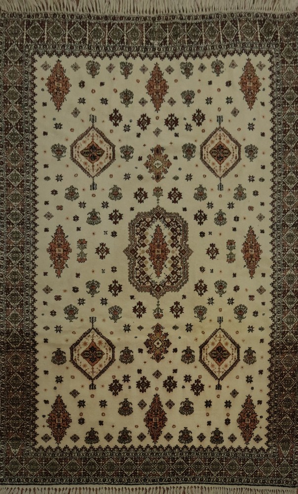 Traditional Moroccan Area Rug 7x10 Hand-knotted Wool with Ornate Floral Design