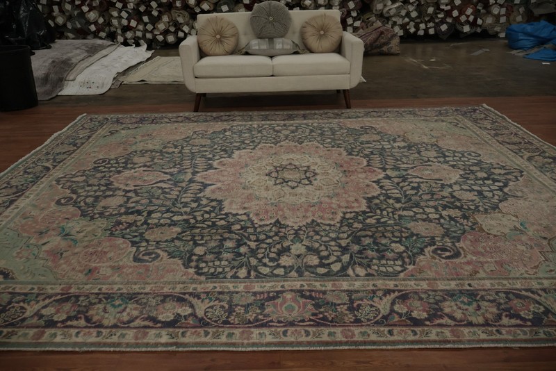 Luxurious Dining Room Area Rug 10x13 with Rich Colors and Floral Motifs Carpet gallery