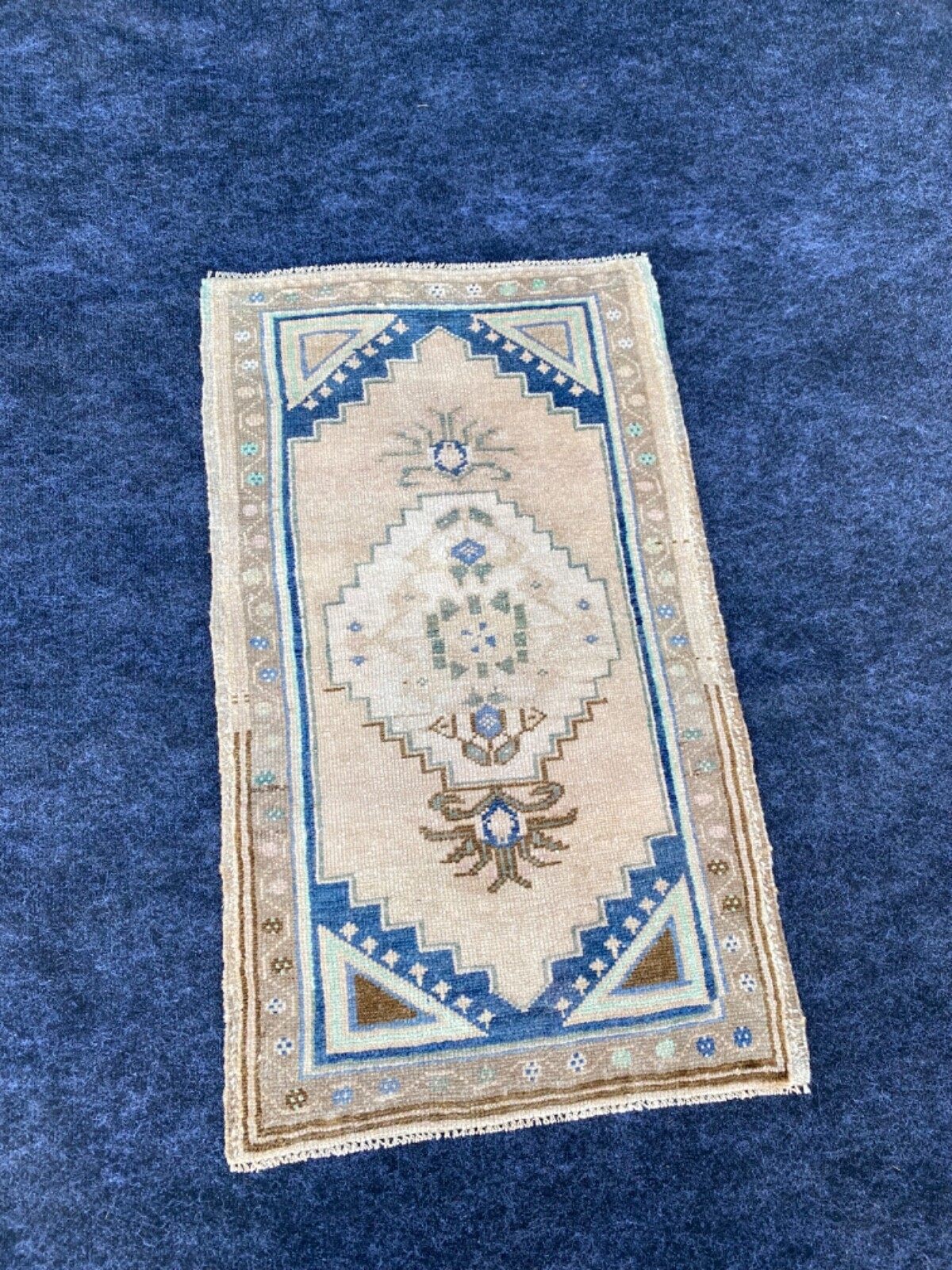 1’8”x2’11” feet small Rug, wool rug, Oushak rug, Vintage rug, doormat rug, gallery