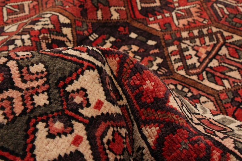 Vintage 6'11" x 10'4" Traditional Hand Knotted Vegetable Dye Wool Area Rug gallery