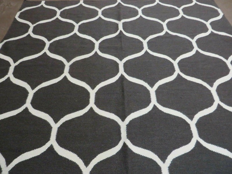 Modern Indian Dhurrie Rug 6x8, Geometric Trellis, Black gallery
