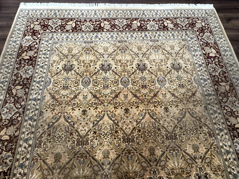Fine Pak Per'sian Rug 9x12, Gold and Wine Red, Panel Design, 330 KPSI gallery