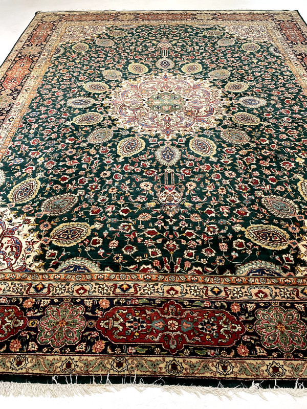 Antique Oriental Hand-Knotted Wool Area Rug Green/Ivory/Red 9'7" x 12'5" gallery