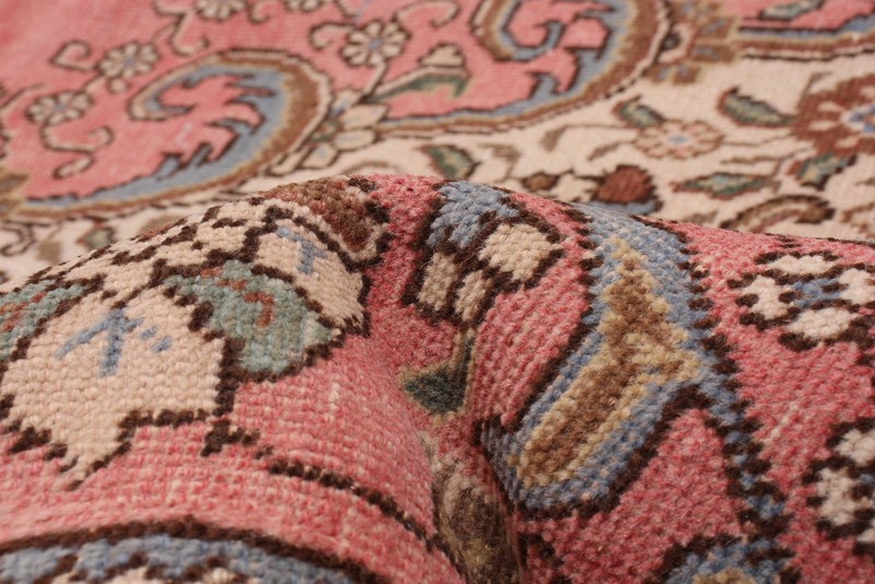Traditional Vintage Hand-Knotted Area Rug 8'1" x 11'5" Oriental Wool Carpet gallery