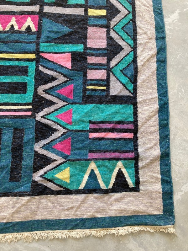 Vintage Traditional Handmade Scandi Geometric Kilim Floor Rug Carpet 195x141 cm gallery