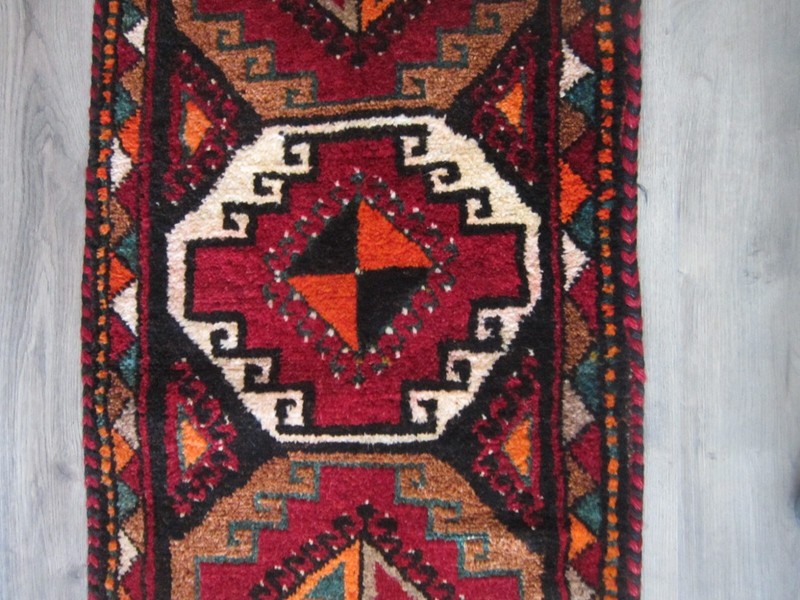 hand made kurdish rug gallery