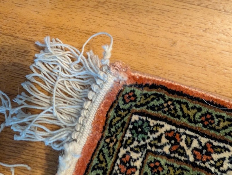 Hand-knotted, Feraghan 4'x6' Wool/Silk Rug, minor dmg, no walk on, or smoking gallery
