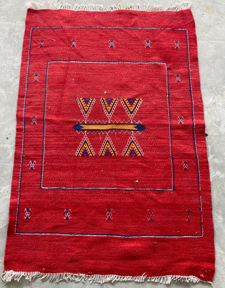 Vintage Traditional Handmade Moroccan Berber Wool Kilim Floor Rug 100x68 cm
