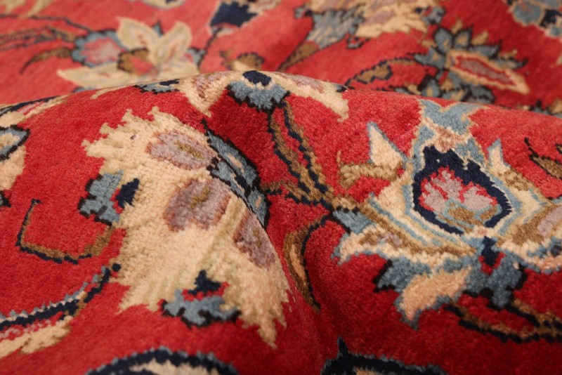 Vintage 7'7" x 11'2" Traditional Hand Knotted Vegetable Dye Wool Area Rug gallery