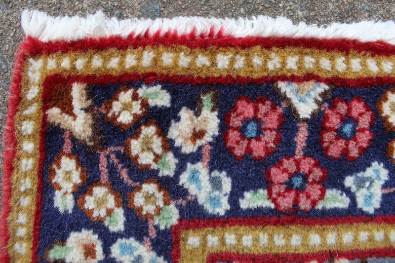 Vintage Hand Made Traditional Rug Oriental Wool White Blue Small Rug 87x59cm gallery