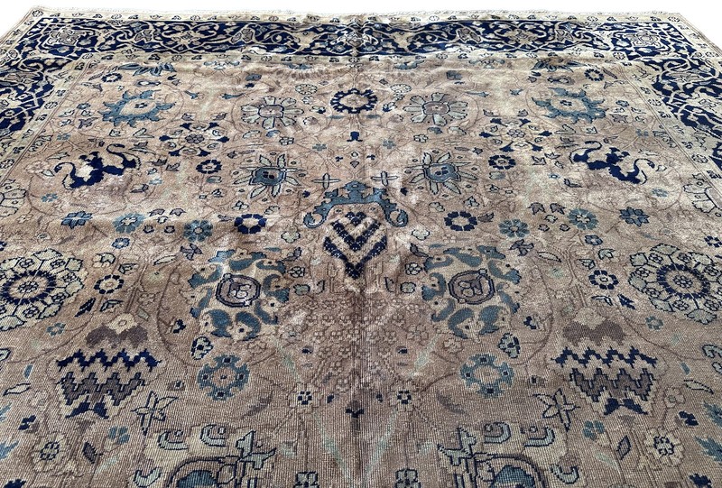 9X17 Antique Turkish Oushak Rug 264cm x 528cm Circa 1870 gallery