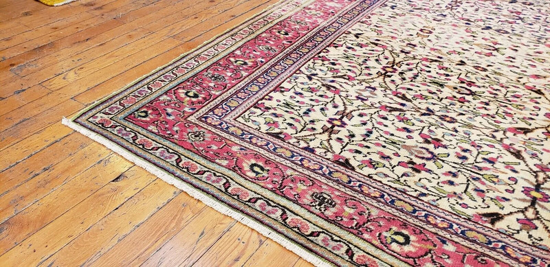 Fine Antique 1930-1940s Wool Pile Natural Dye Kayseri Bunyan Area Rug 4'10"×7'3" gallery
