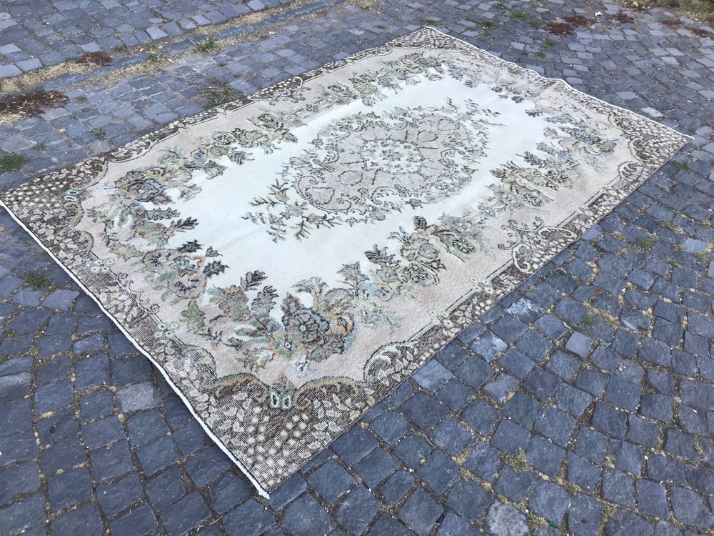 Turkish Vintage Rug, Handmade Wool Rug, Bohemian Large Rug, 5,9 x 9,2 ft