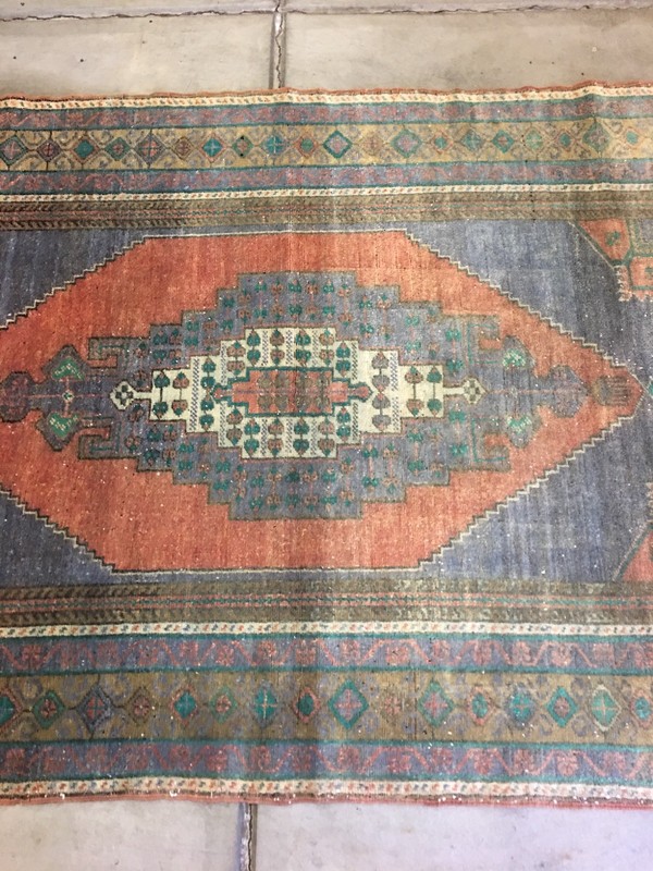 Anatolian Turkish Rug, High Pile , 4’4X7’6 Excellent Condition gallery