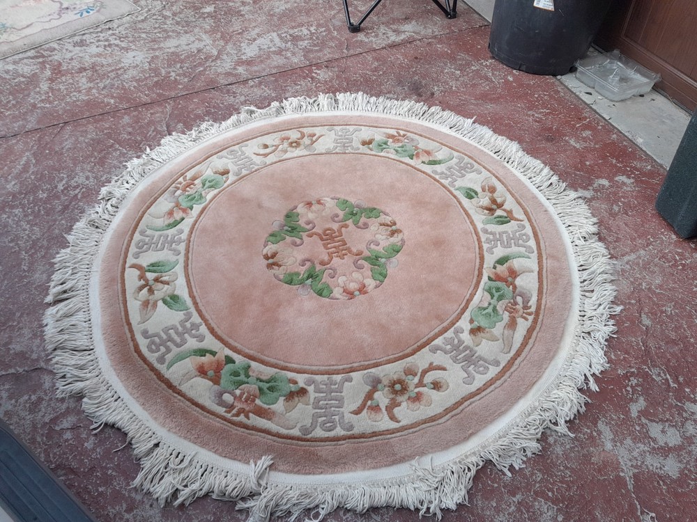 Good Quality Chinese Oriental Subdued pink color Round Rug 57"x 57"full pile