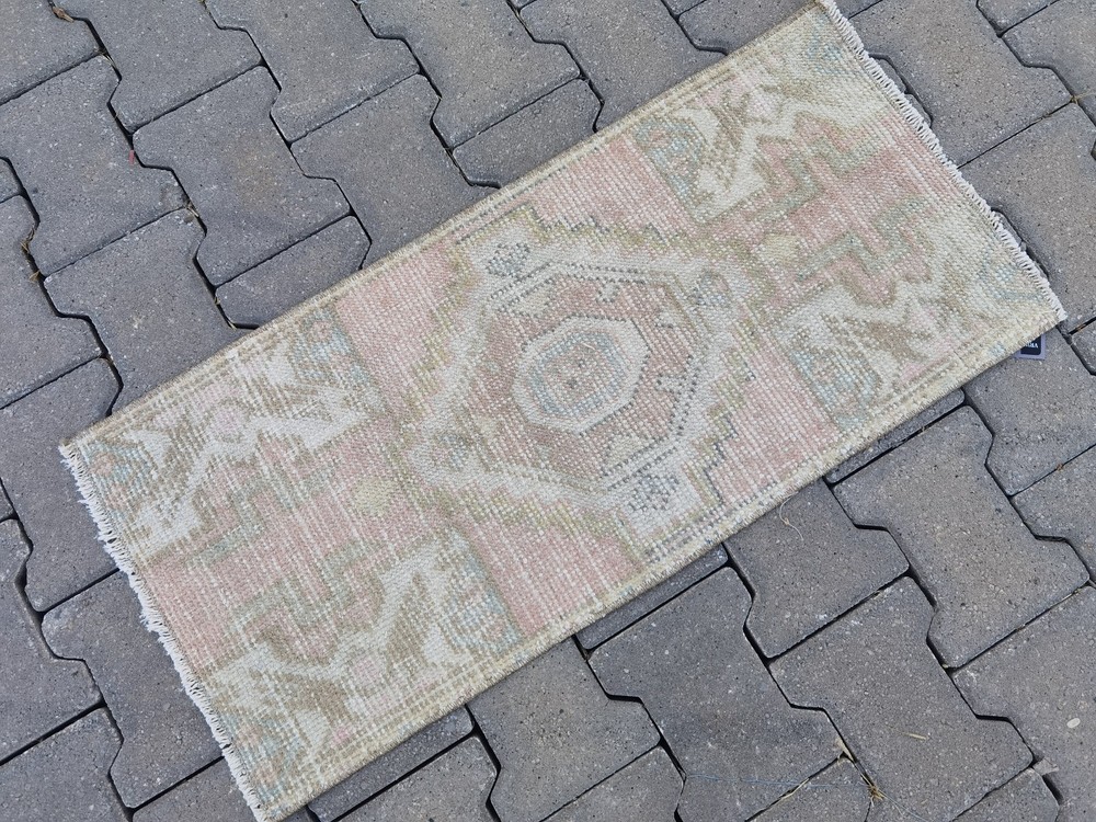 Muted Pink Oushak Wool Rug 16"x35" Small Vintage Runner Blush Cream Green