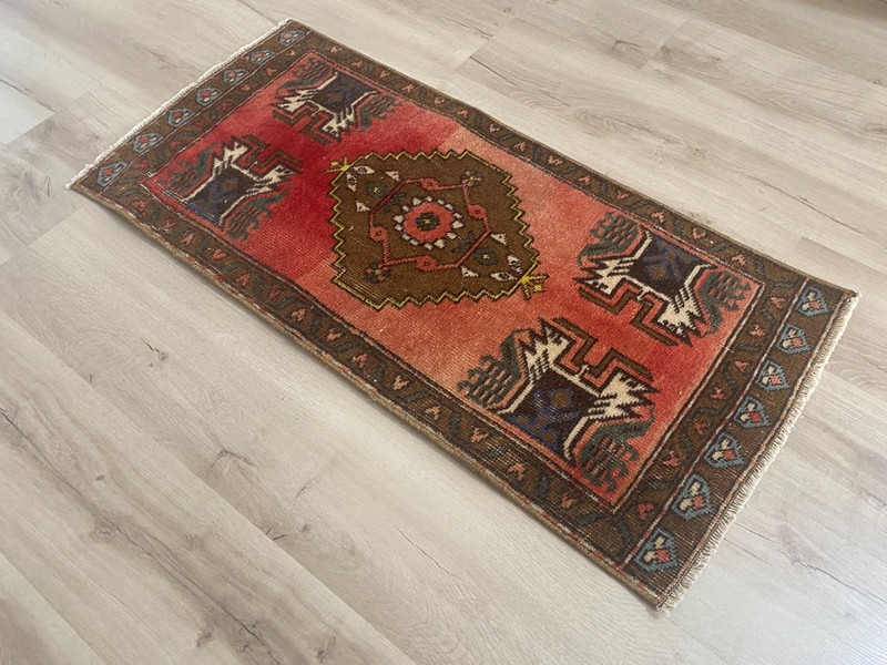 Vintage Turkish Tribal Runner Rug Handmade Coral Wool Hall Carpet 1.7x3.5 Ft gallery