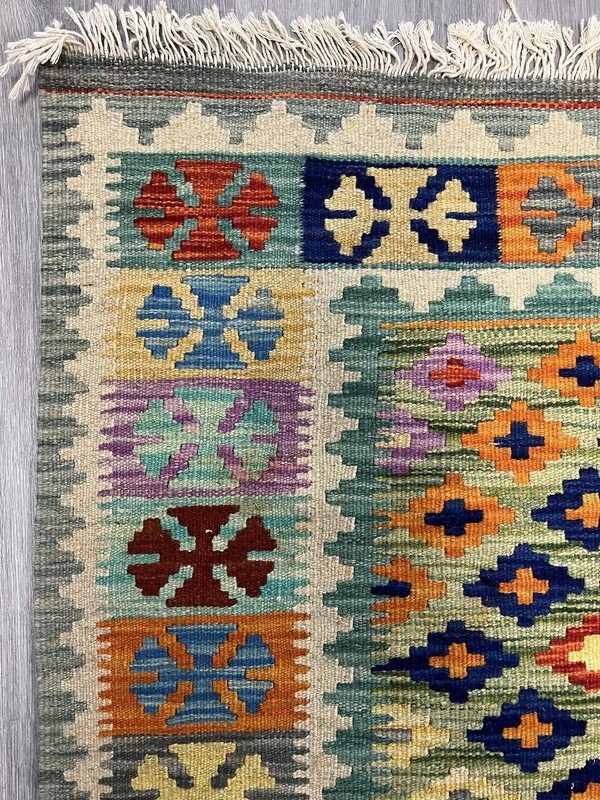 Vintage Kilim Traditional Hand Made Oriental Wool Kilim 5ftx3.2ft 162cmx100cm gallery